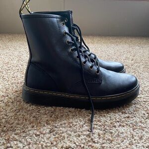 Dr. Martens 1460 women’s Smooth Leather Lace Up boots